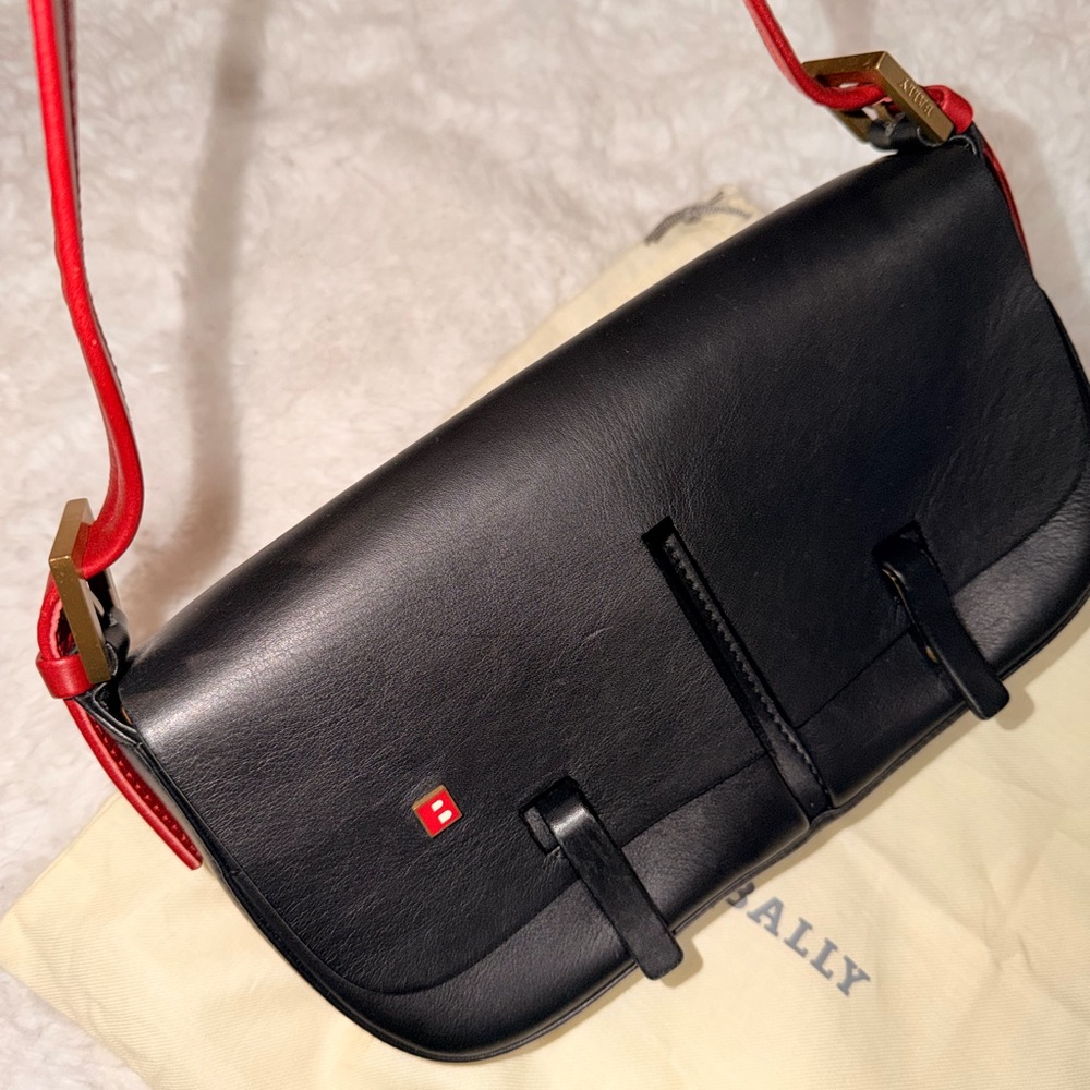 Bally Men's Black and Red Messenger Bag